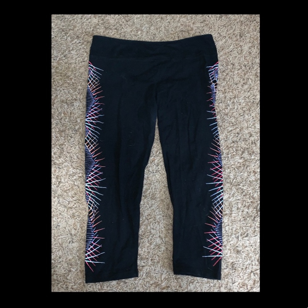 SO Leggings/ Black w/ multicolor/ Size Girls XL